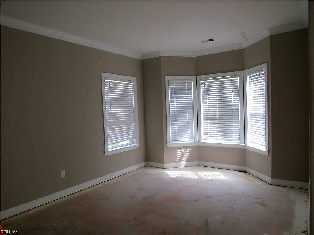1004 Poquoson XING, CHESAPEAKE VA 23320 - Photo 4