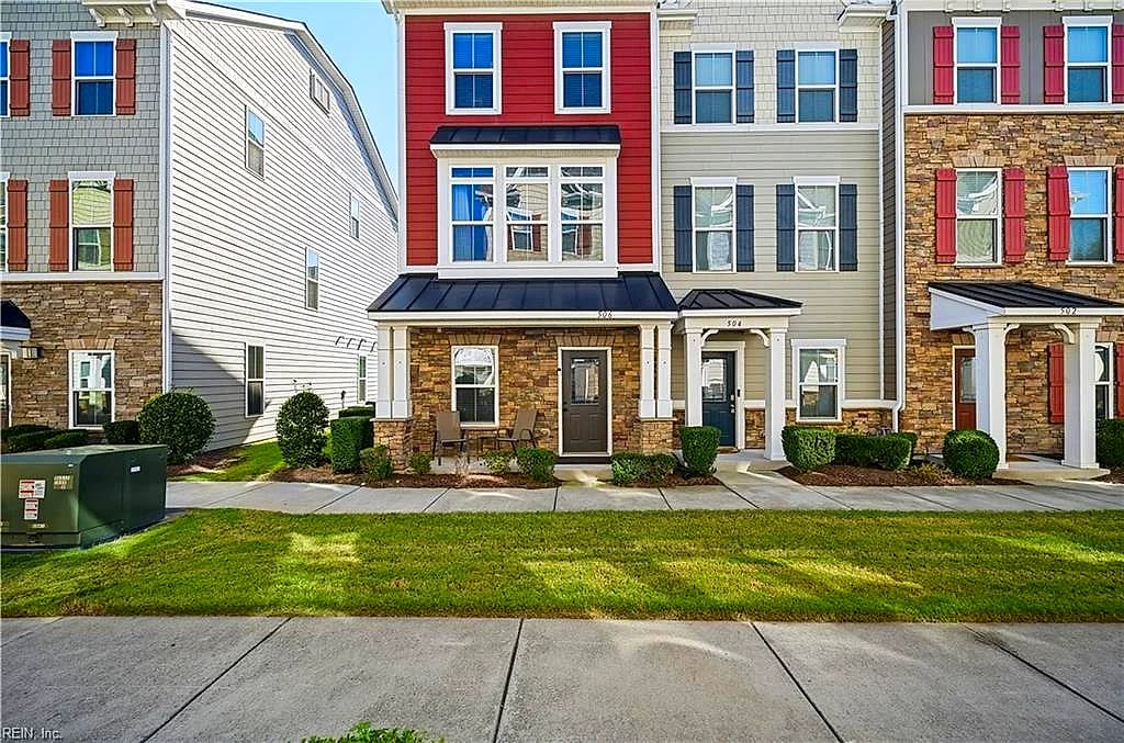 506 Sloane ST #D, CHESAPEAKE VA 23324
