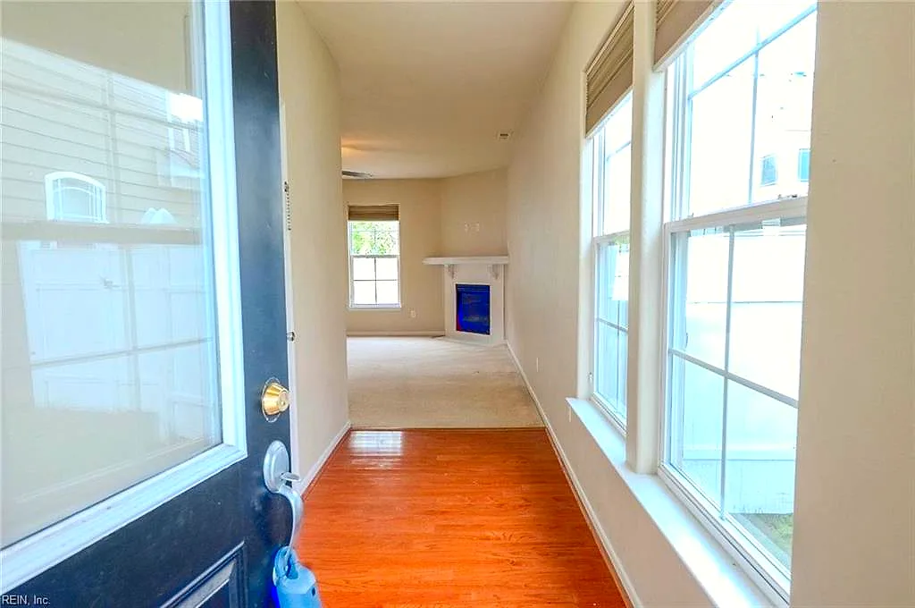 5309 Cottage CT, VIRGINIA BEACH VA 23462 - Photo 3