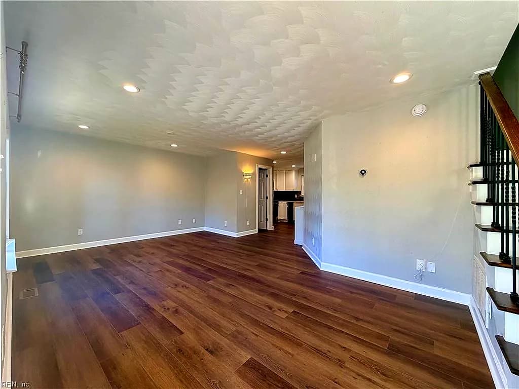 532 Lenox AVE, NORFOLK VA 23503 - Photo 5