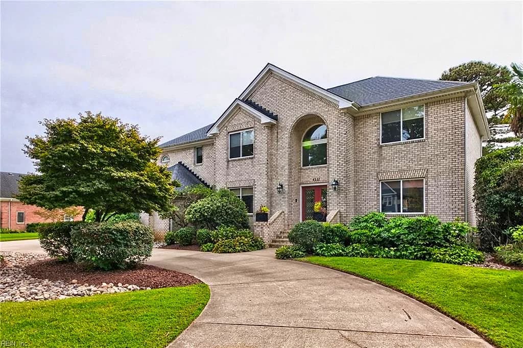 4337 Wishart RD, VIRGINIA BEACH VA 23455 - Main photo