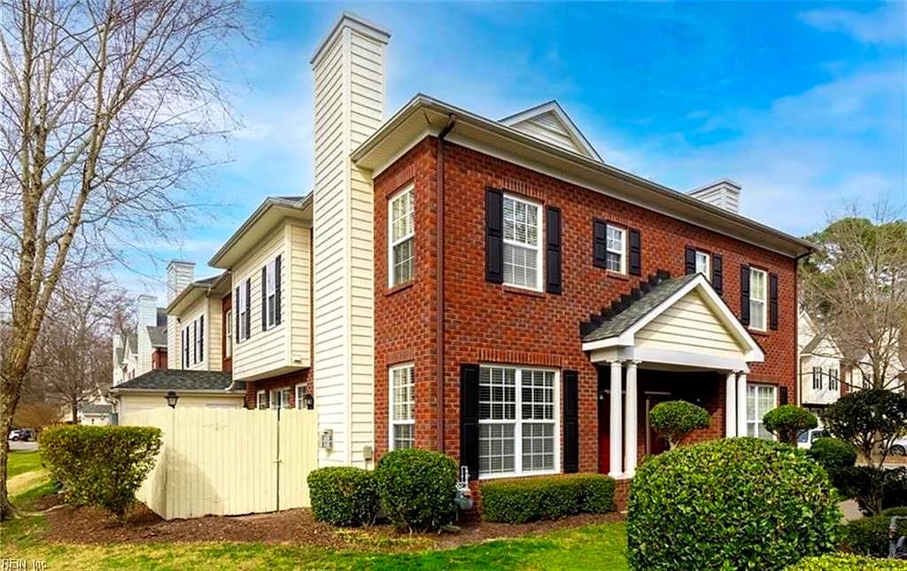 5965 Ludington DR, VIRGINIA BEACH VA 23464 - Photo 3
