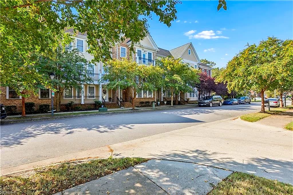 2963 Woodland AVE, NORFOLK VA 23504 - Photo 5