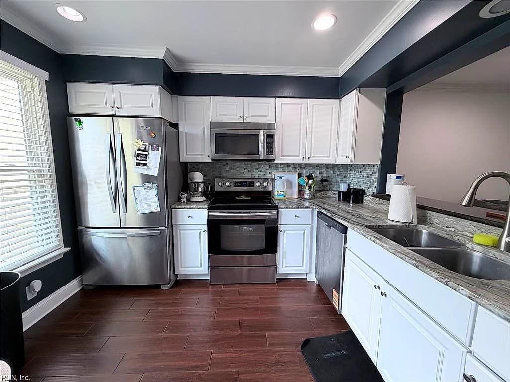 1528 Jameson DR, VIRGINIA BEACH VA 23464 - Photo 5