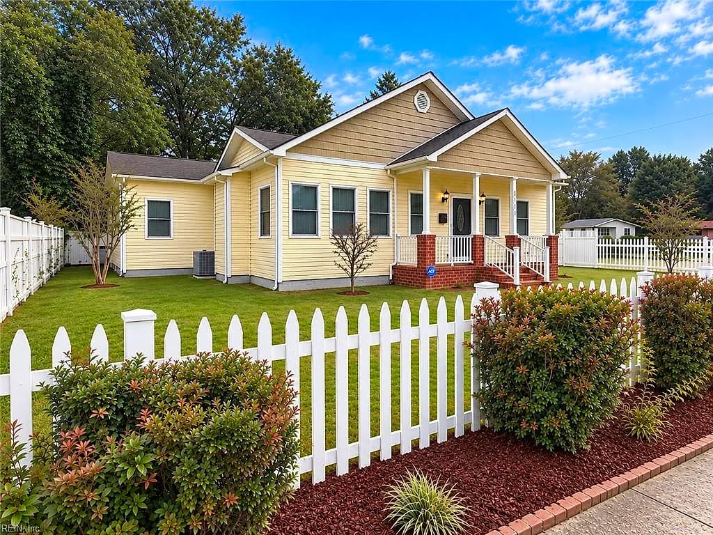 3121 Hull ST, PORTSMOUTH VA 23704