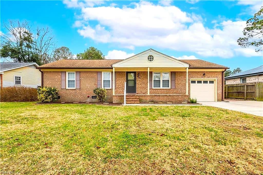 821 Gene CRES, CHESAPEAKE VA 23320 - Main photo