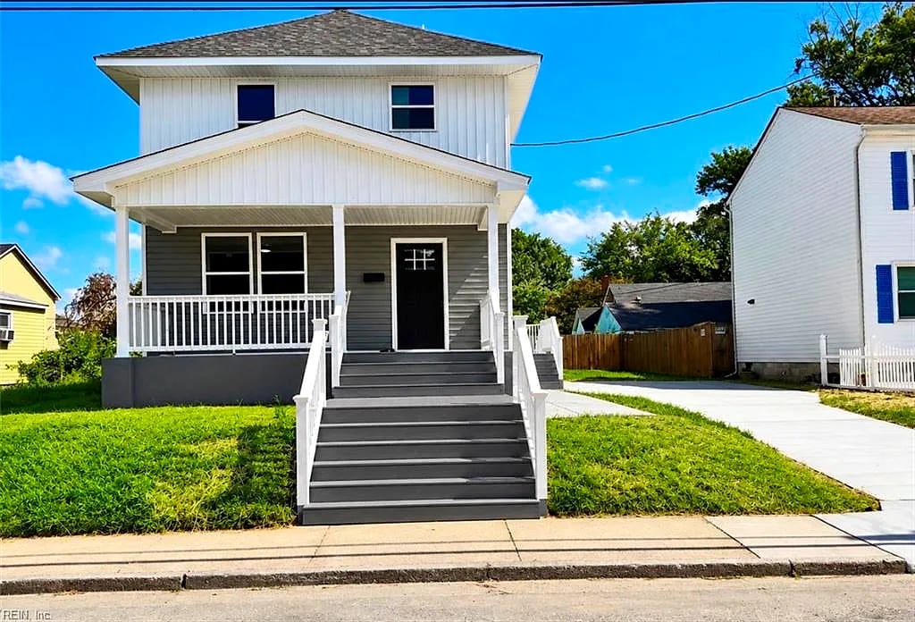1136 35th ST, NEWPORT NEWS VA 23607