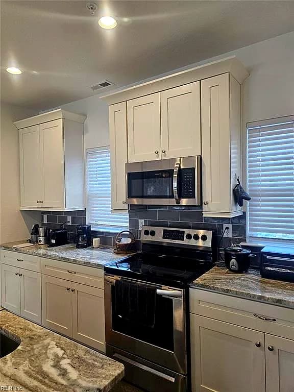 4335 Pinter LN, NORFOLK VA 23518 - Photo 4