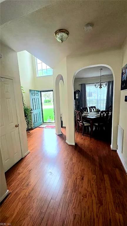 951 Holbrook Dr DR, NEWPORT NEWS VA 23602 - Photo 3