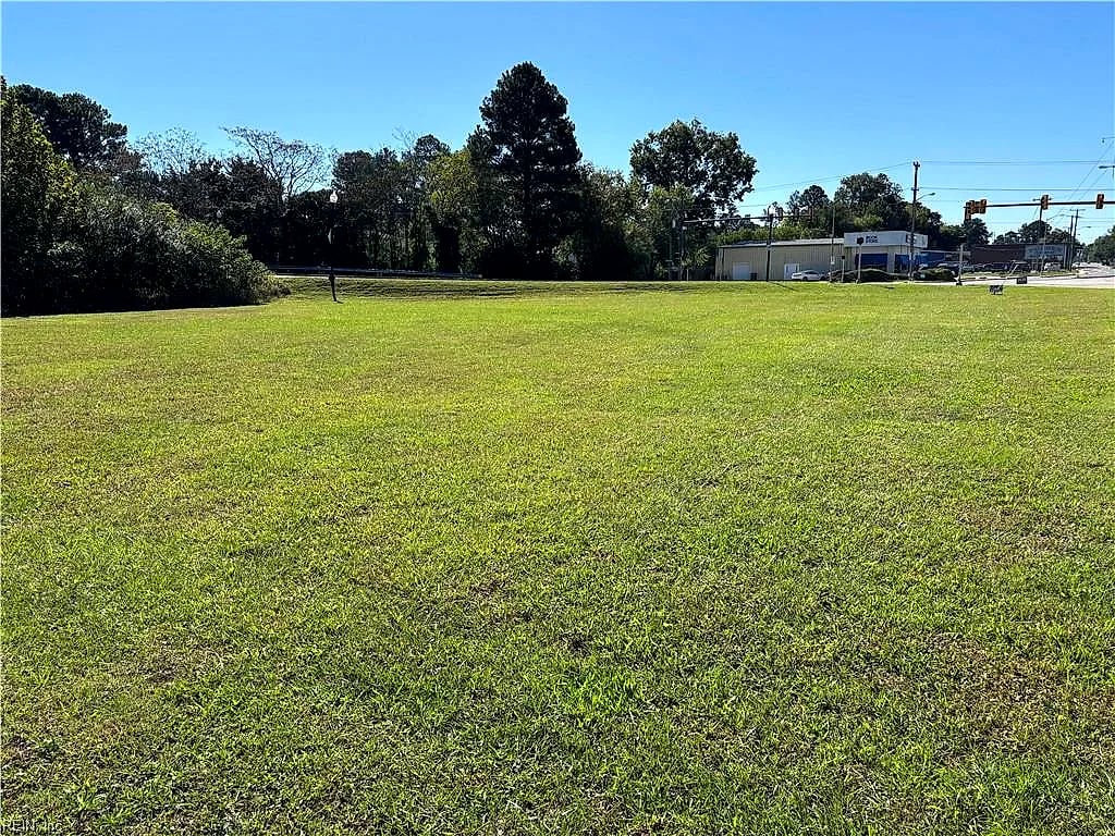 252 Carolina AVE, Suffolk — Land and Farms