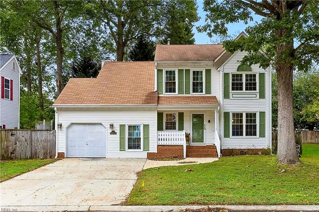 831 Lancaster LN, NEWPORT NEWS VA 23602 - Main photo