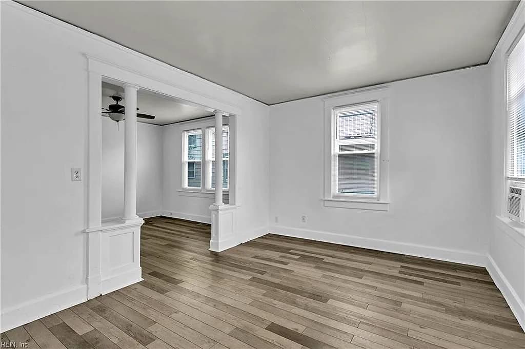 517 W 29th ST, NORFOLK VA 23508 - Photo 5