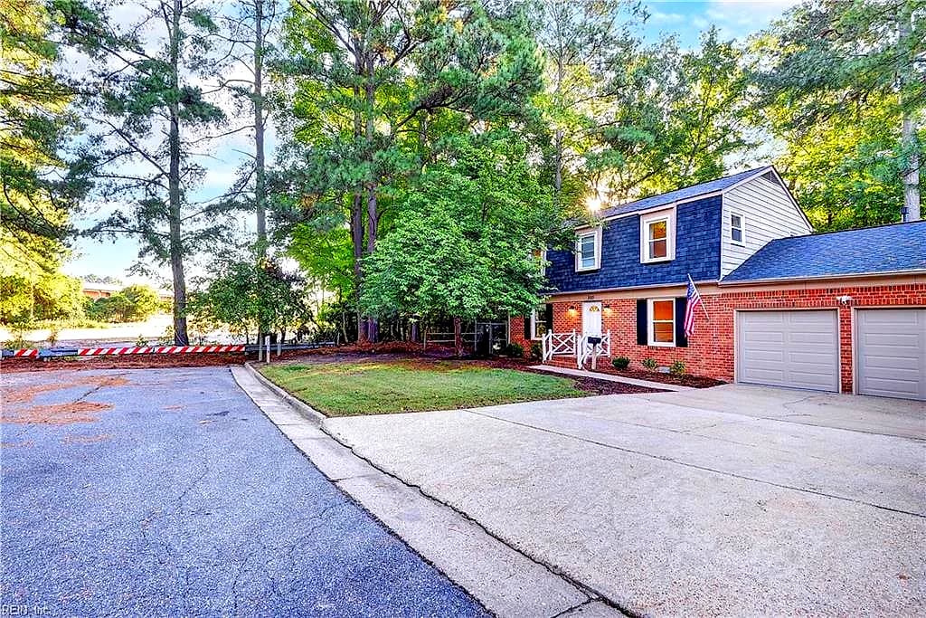 360 Hughes DR, NEWPORT NEWS VA 23608 - Photo 5