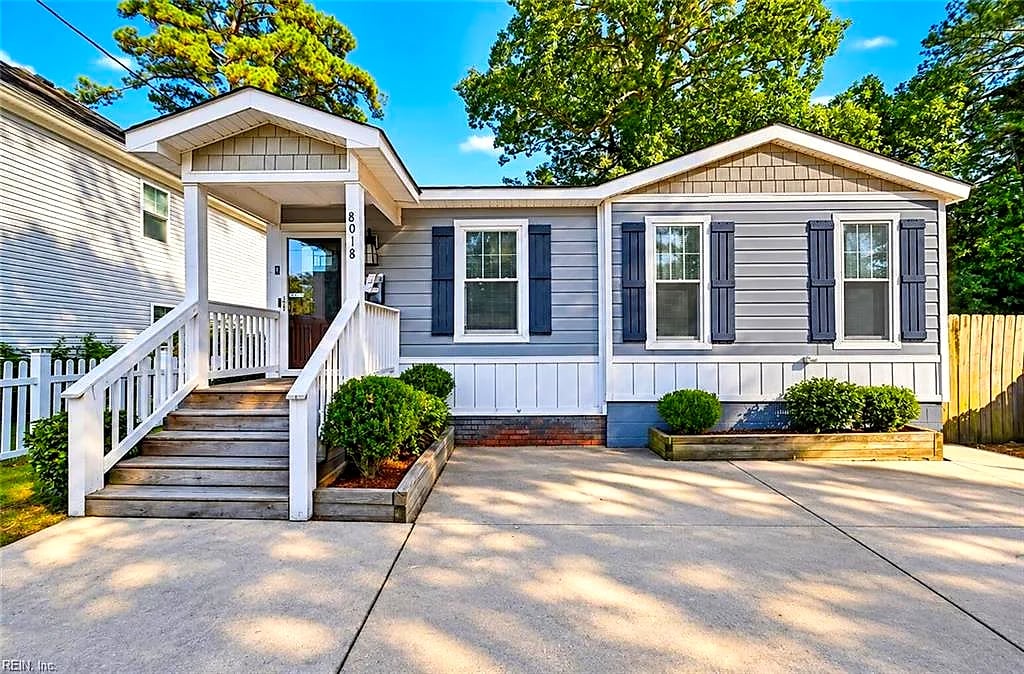 8018 Becket ST, NORFOLK VA 23518