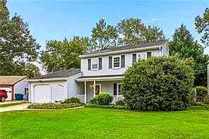 109 Deep Water CV, NEWPORT NEWS VA 23606 - Photo 3