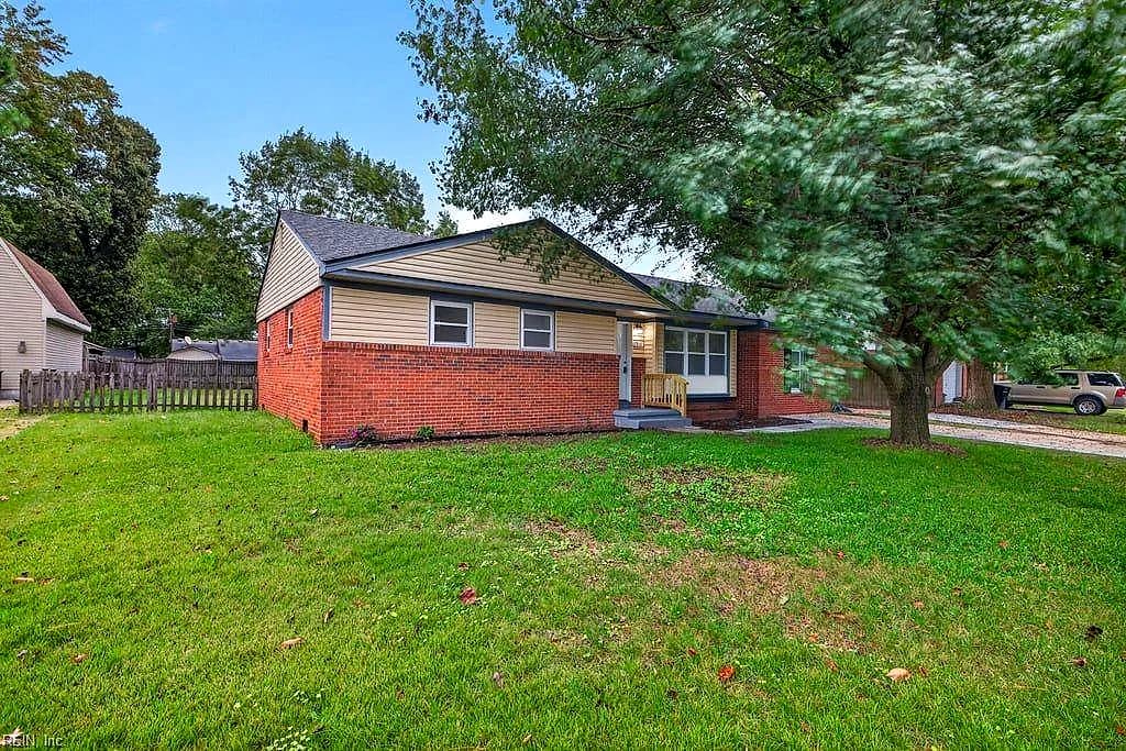 1511 Hodges Ferry RD, PORTSMOUTH VA 23701 - Photo 2