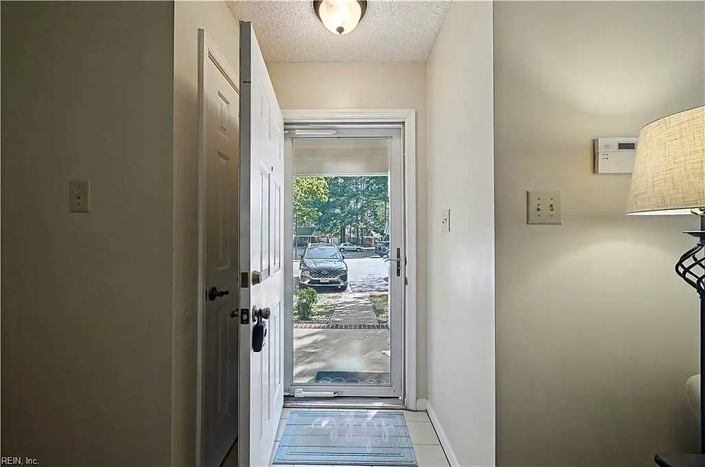 717 Mashie CT, NEWPORT NEWS VA 23602 - Photo 5