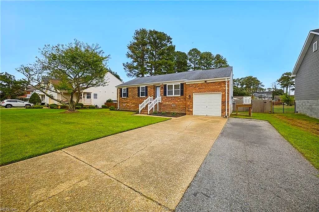 23 CHURCH ST, POQUOSON VA 23662 - Photo 4