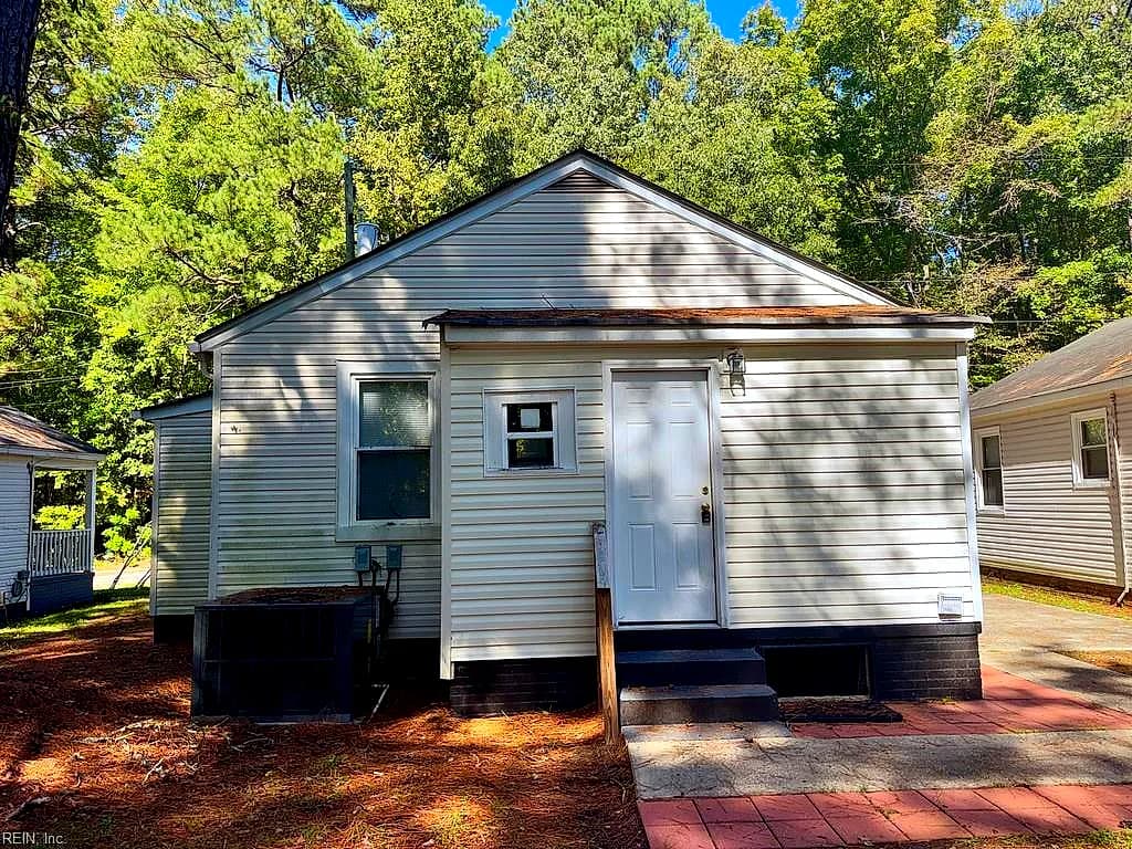 907 McKinley AVE, SUFFOLK VA 23434 - Photo 3