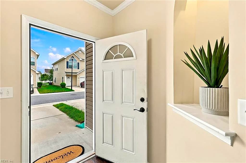 216 Astra LN, CHESAPEAKE VA 23325 - Photo 4