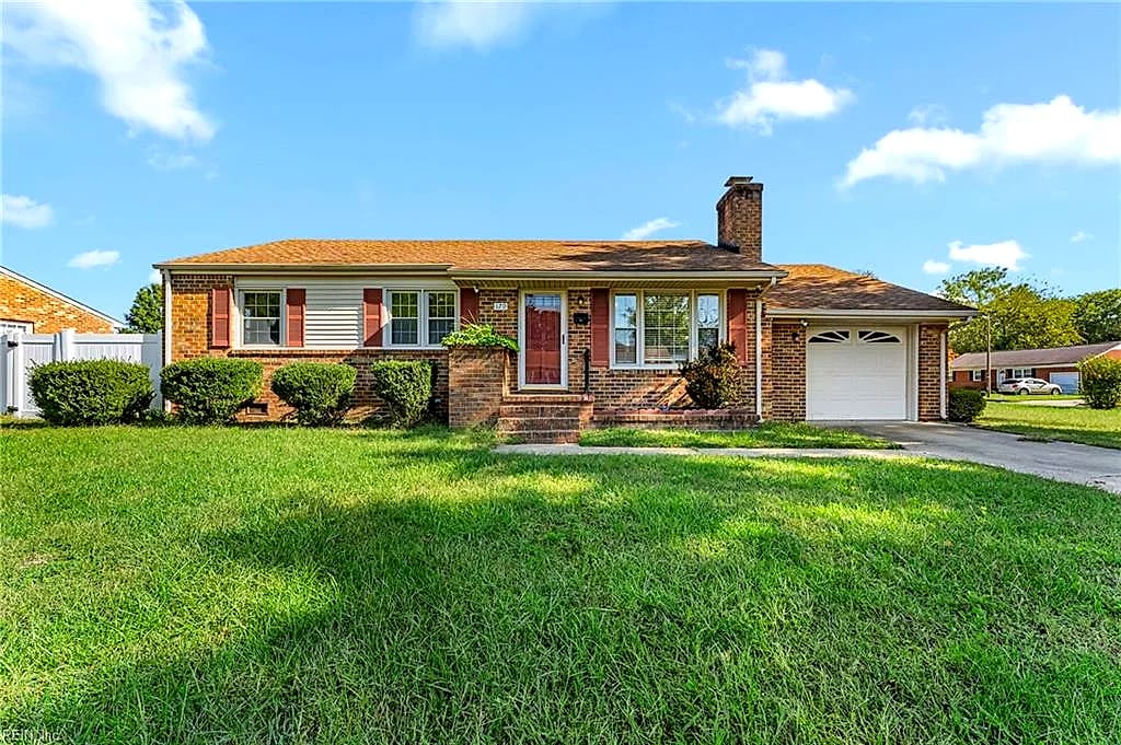 170 Spaulding Dr, Newport News, VA