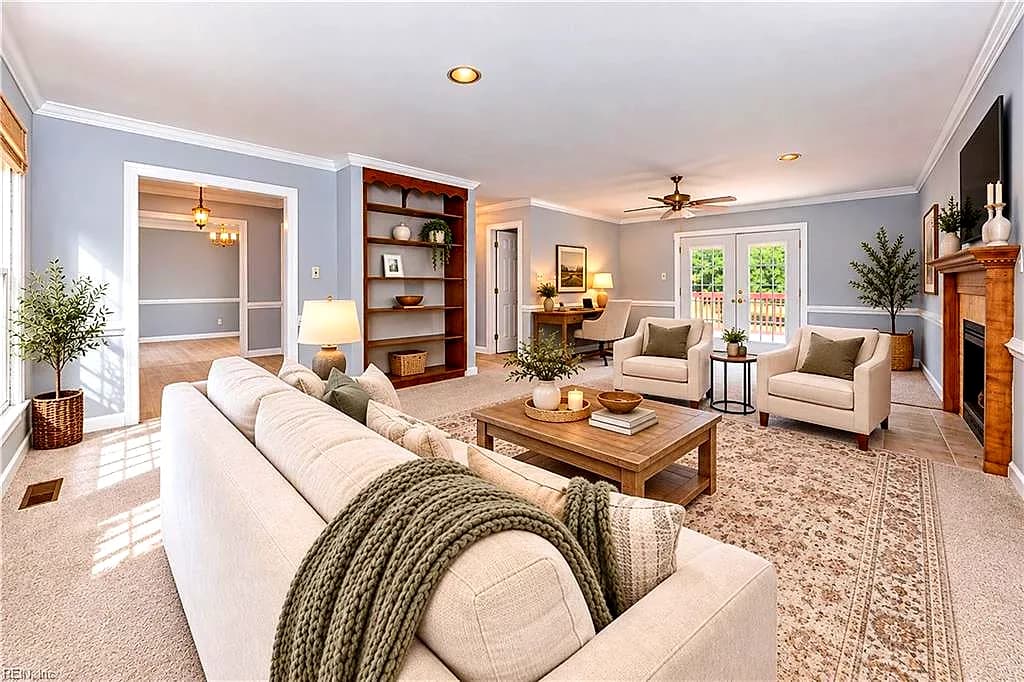 212 Crescent DR, WILLIAMSBURG VA 23188 - Photo 4