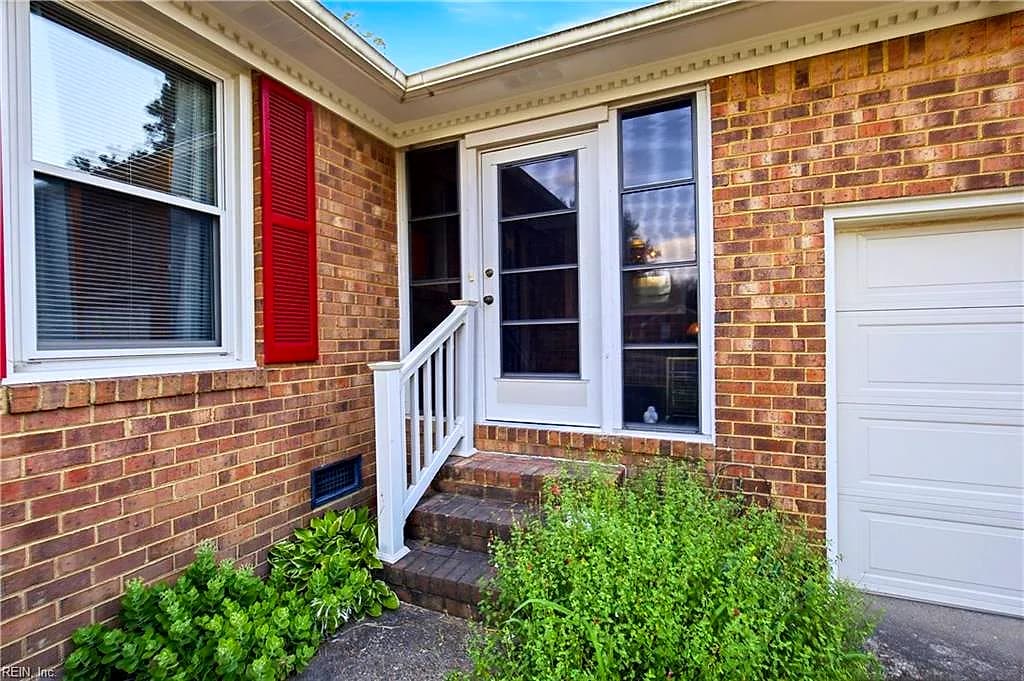 3 Perth PL, HAMPTON VA 23669 - Photo 3