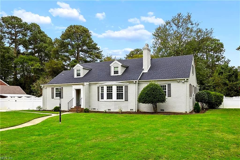 4533 Wake Forest RD, PORTSMOUTH VA 23703 - Photo 3
