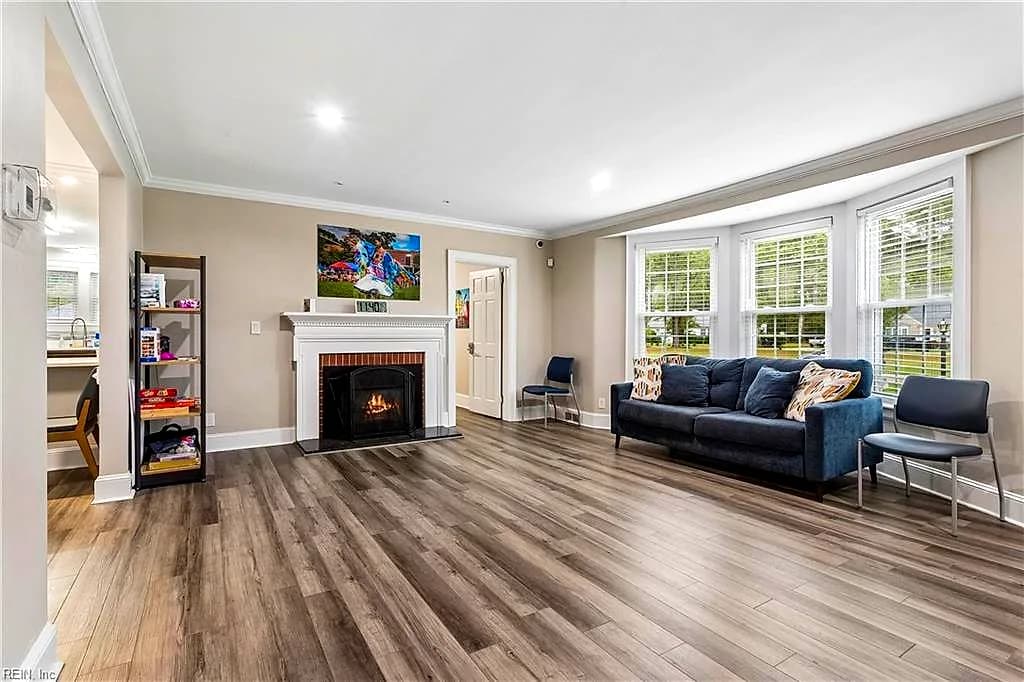 4533 Wake Forest RD, PORTSMOUTH VA 23703 - Photo 5