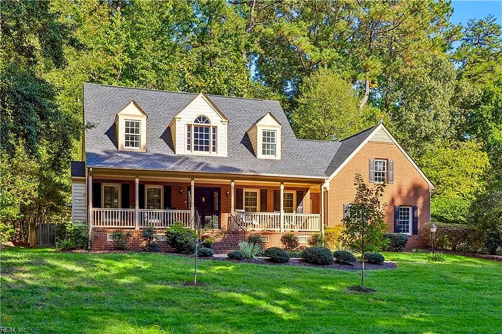 305 Piney Creek DR, WILLIAMSBURG VA 23185 - Main photo