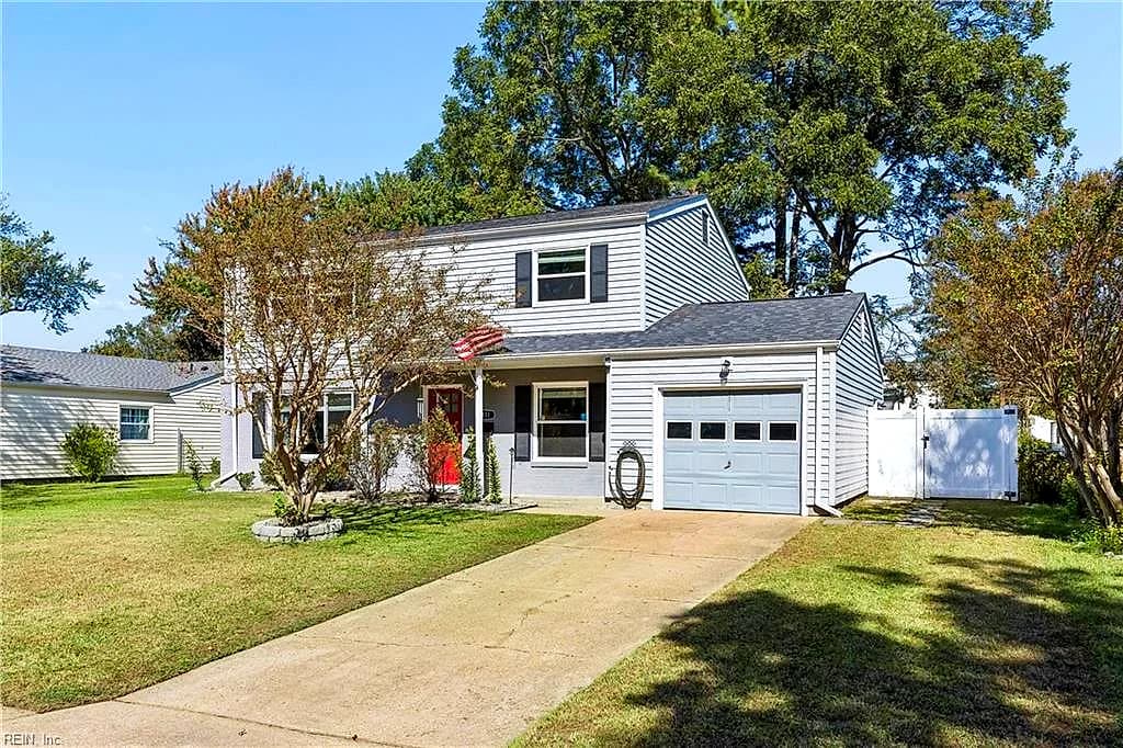 111 Deerfield BLVD, HAMPTON VA 23666 - Photo 3