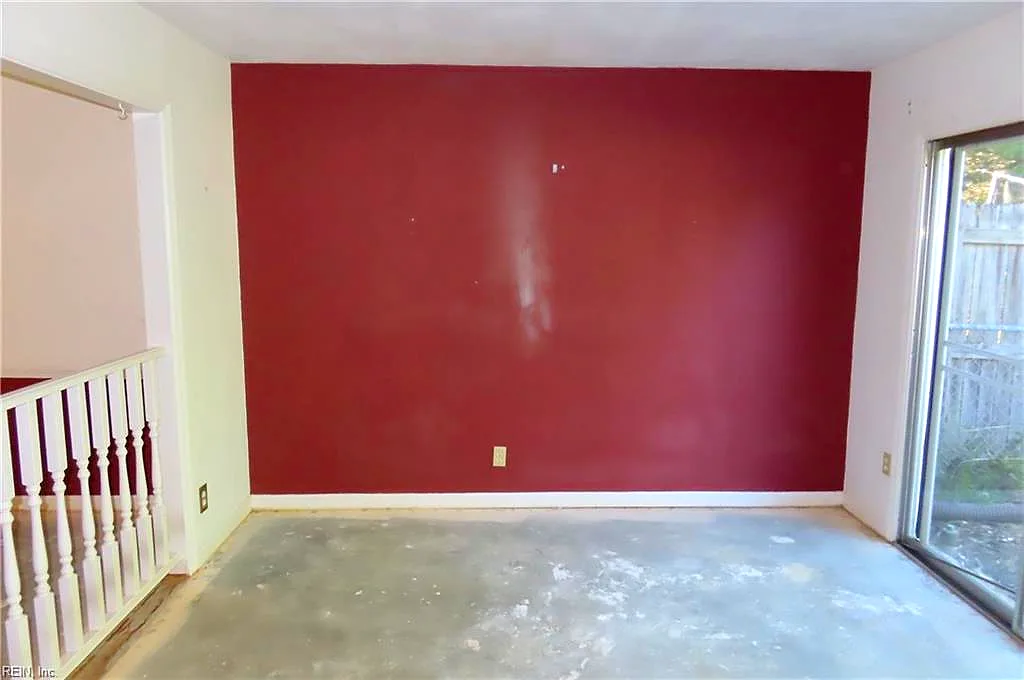 5210 Clover Hill Dr DR, PORTSMOUTH VA 23703 - Photo 4