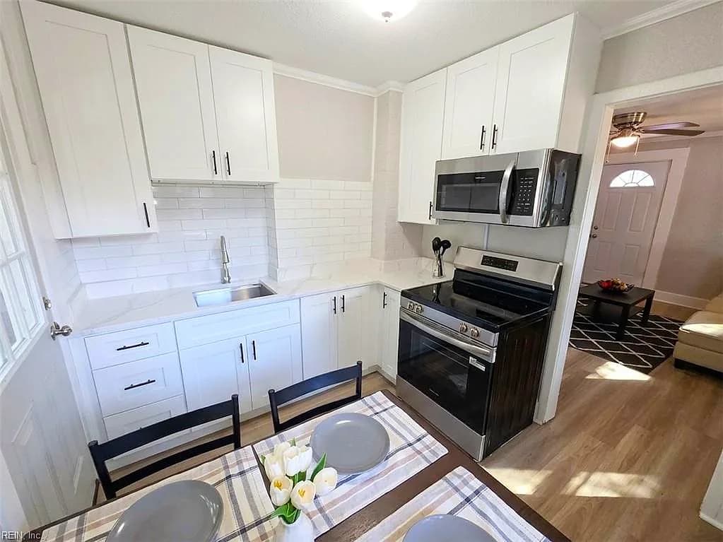 47 E Pollux CIR, PORTSMOUTH VA 23701 - Photo 5