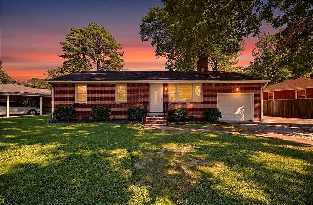 326 W Mcginnis CIR, NORFOLK VA 23502 - Photo 2