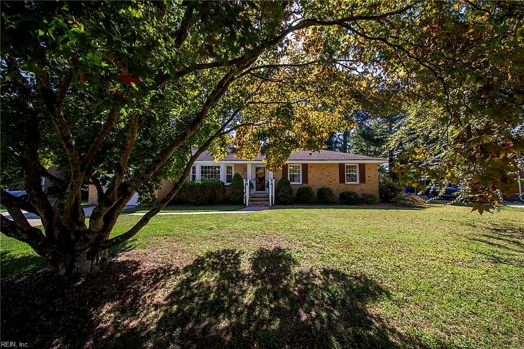 411 Bobby Jones DR, PORTSMOUTH VA 23701 - Photo 5