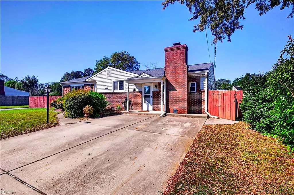 633 Cunningham RD, VIRGINIA BEACH VA 23462 - Photo 4