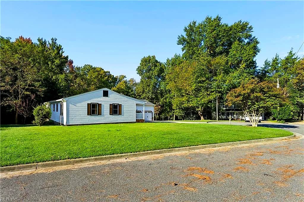 515 Massell CT, NEWPORT NEWS VA 23606 - Photo 4