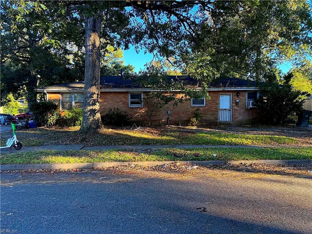 1303 Modoc AVE, NORFOLK VA 23503 - Main photo