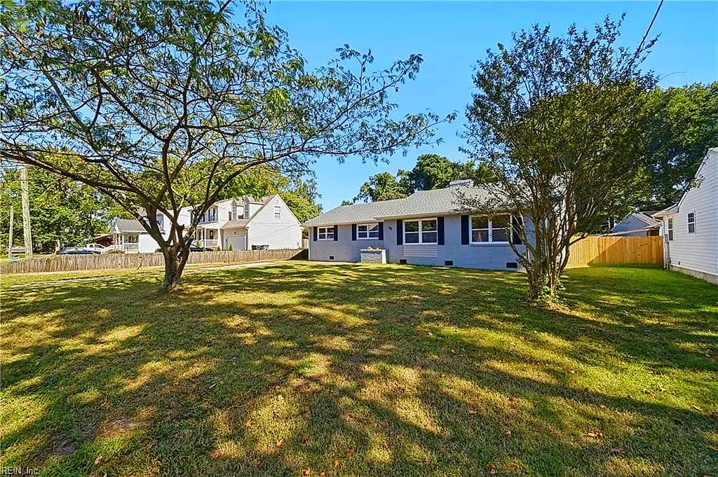 38 Franktown RD, HAMPTON VA 23663 - Photo 5