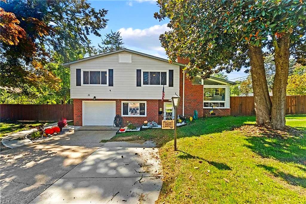 16 Warren DR #Driv, NEWPORT NEWS VA 23608 - Photo 3
