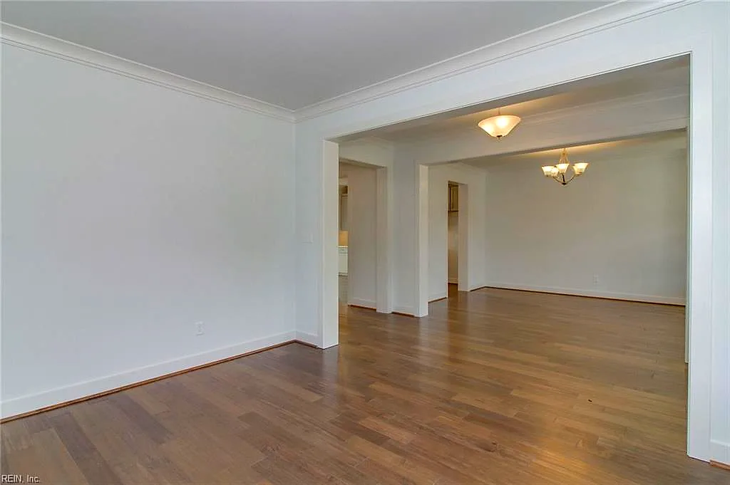 107 Bear Ridge RN, YORKTOWN VA 23690 - Photo 3