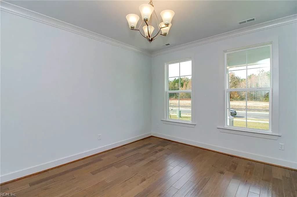 107 Bear Ridge RN, YORKTOWN VA 23690 - Photo 4