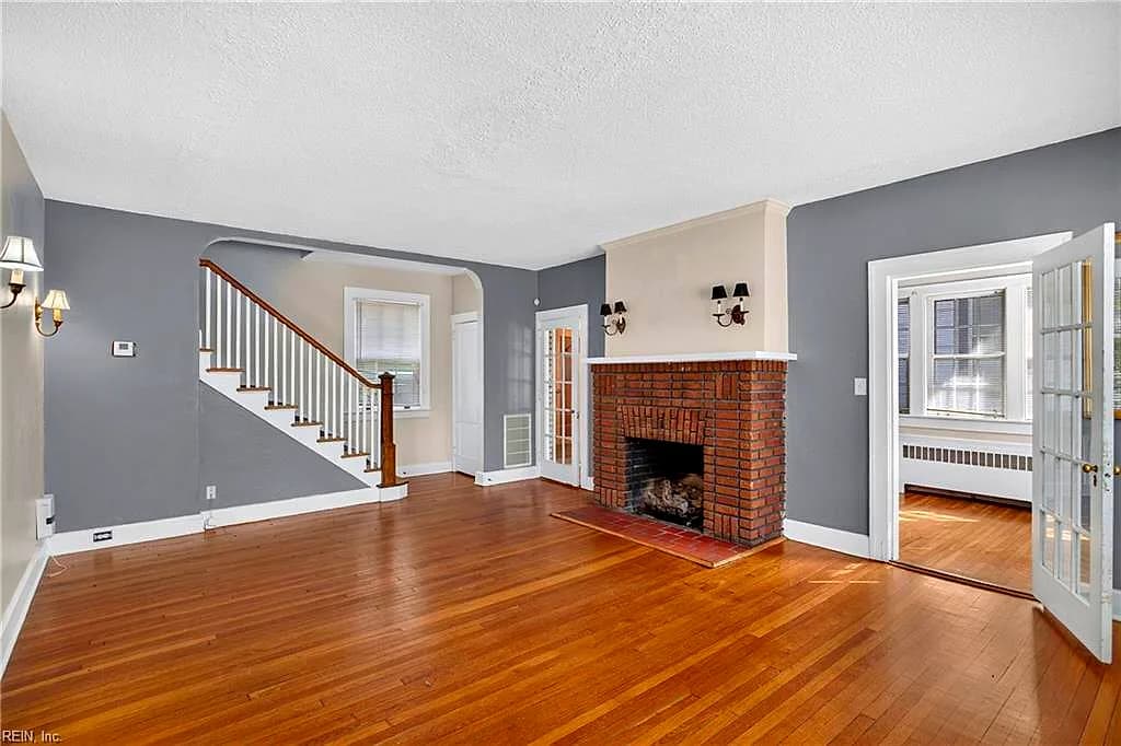 5212 Huntington AVE, NEWPORT NEWS VA 23607 - Photo 3