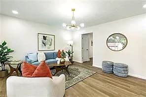 224 Manchester DR, HAMPTON VA 23666 - Photo 3