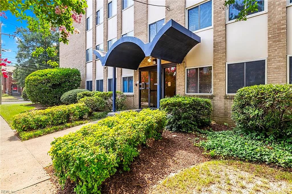 1005 Woodrow AVE #2D, NORFOLK VA 23507 - Photo 3