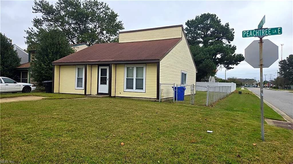 3841 Peachtree LN E, PORTSMOUTH VA 23703 - Photo 4