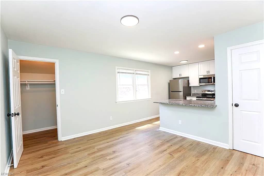 2709 Azalea Garden RD #B3, NORFOLK VA 23513 - Photo 4