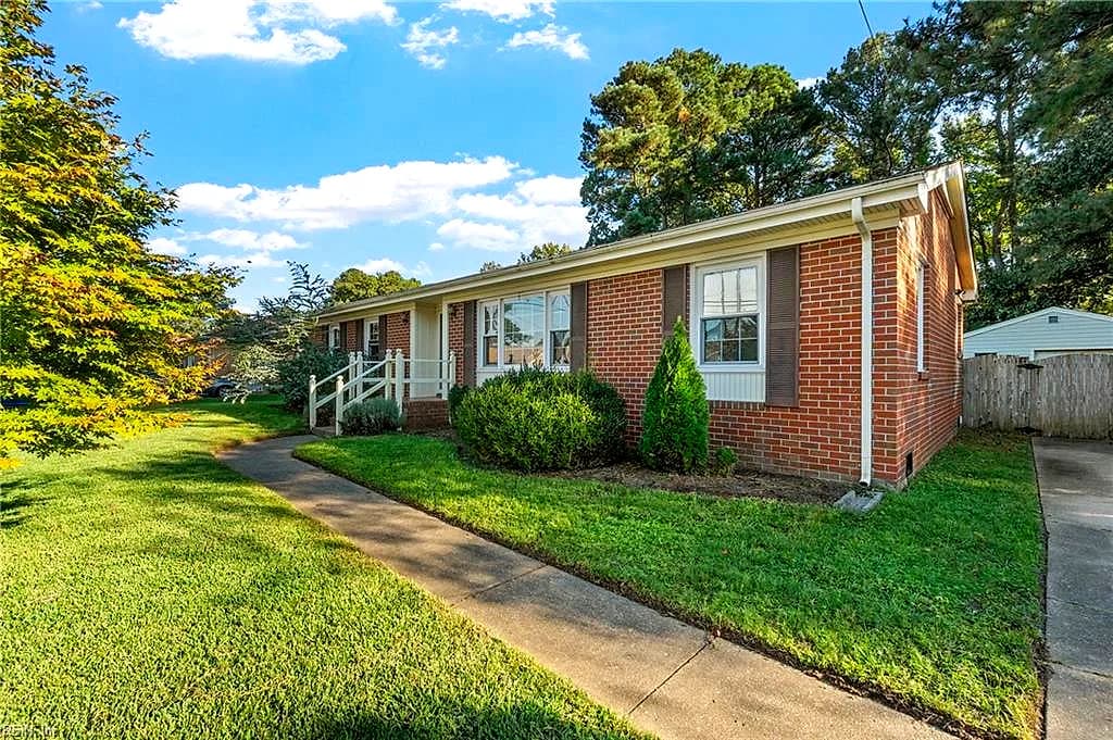 5817 Craneybrook LN, PORTSMOUTH VA 23703 - Photo 3