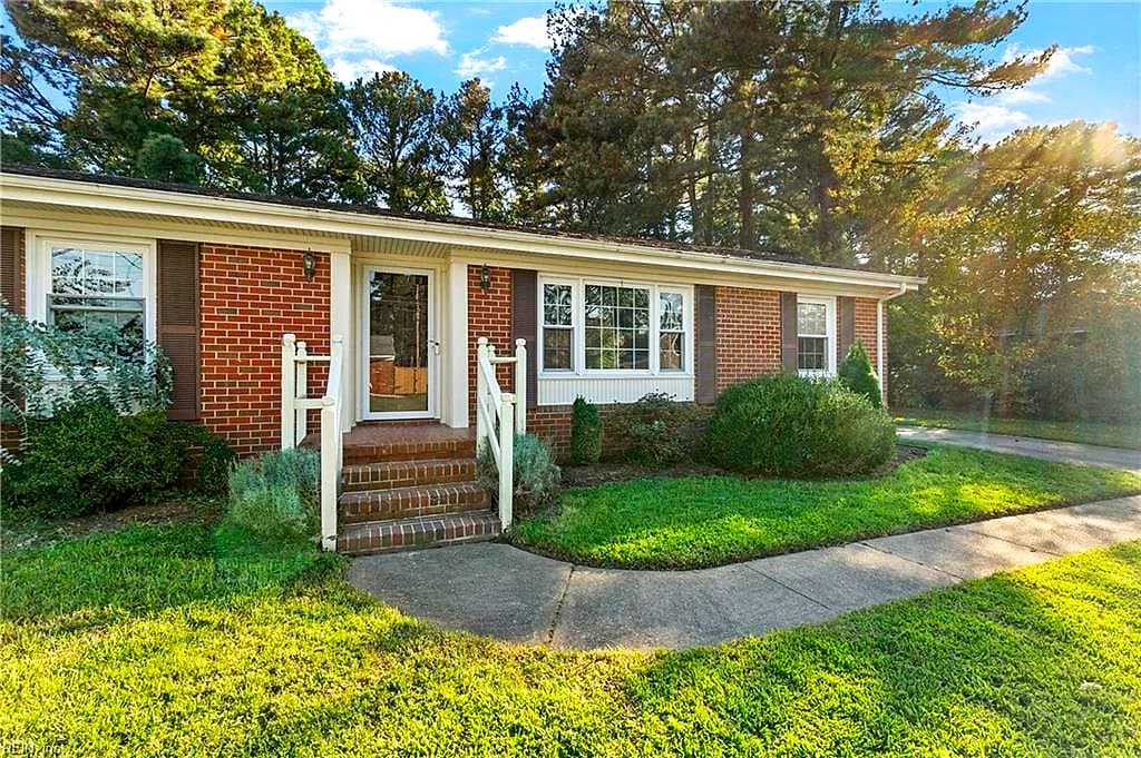 5817 Craneybrook LN, PORTSMOUTH VA 23703 - Photo 5