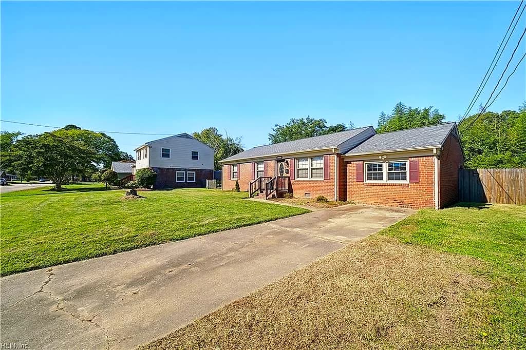 148 Hawthorne DR, NEWPORT NEWS VA 23602 - Photo 5